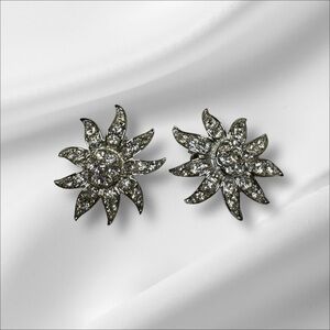 Sarah Coventry Rhinestone Earrings Clip-On Silver Tone Bridal Flower Motif